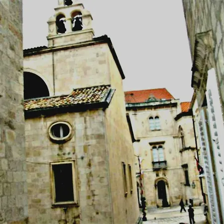 Adriana Flora * Dubrovnik